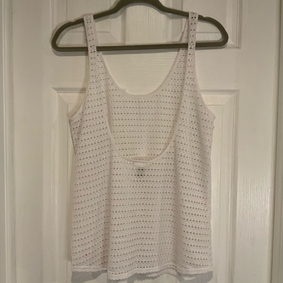 Victoria's Secret White Eyelet Tank Top - Picture 2 of 4
